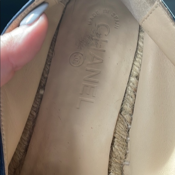 Chanel navy lamb skin flats size 40 (10 US) worn once - Picture 1 of 6
